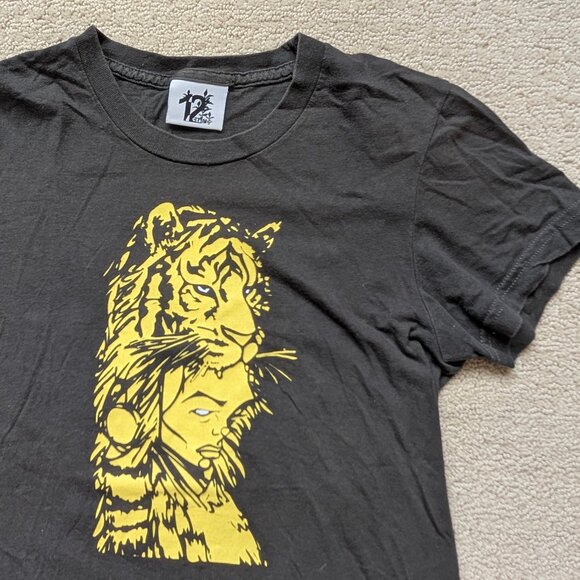 Sam Flores Tiger Baby Upper Playground Original 12 Grain T-shirt Women's Small - Picture 2 of 7
